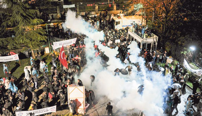 Kayyım, girişim ve mülkiyet  özgürlüğünü tehdit ediyor