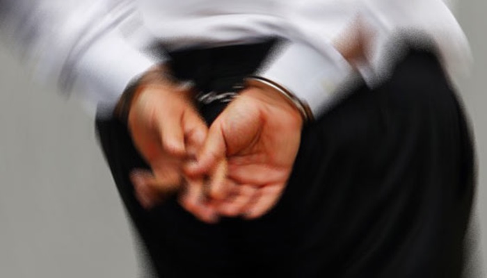 Polisin basmaya doyamadığı ev