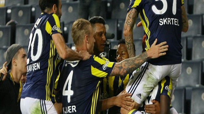 Fenerbahçe evinde ilk kez kazandı