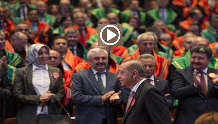 Yargı, Erdoğan’ı ayakta alkışlarla karşıladı!