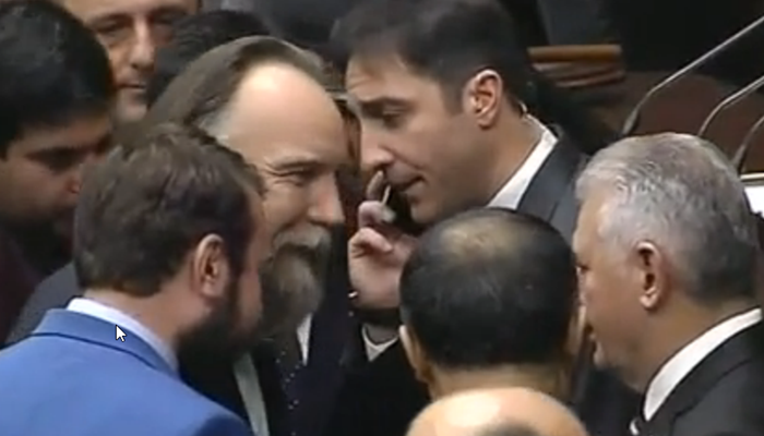 AKP’ye Dugin soruları: Sizin bilmediğiniz darbe oluşumunu Putin’in danışmanı nasıl biliyor?
