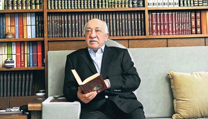 Gülen’in avukatları: Hizmet’e ve Gülen’e darbe ithamı paranoyadır, yeni zulmün habercisi olabilir