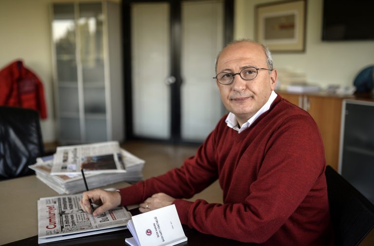 Milletvekili Çakırözer OHAL hukuksuzluğunu açıkladı: Cezaevlerinde görüşmeleri kemara kaydı altında yapılıyor
