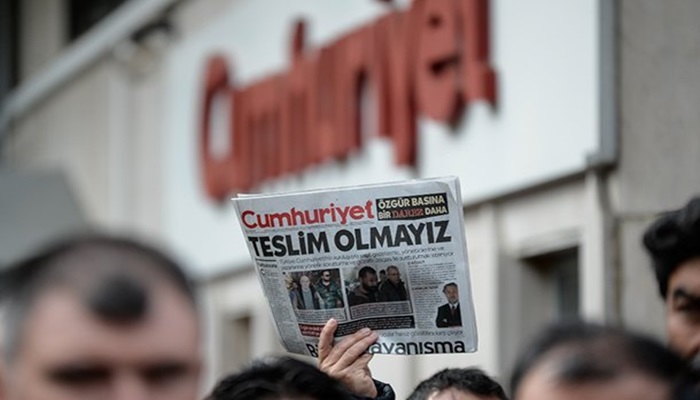 Cumhuriyet Gazetesi davasında savcı, tutukluluğun devamını istedi