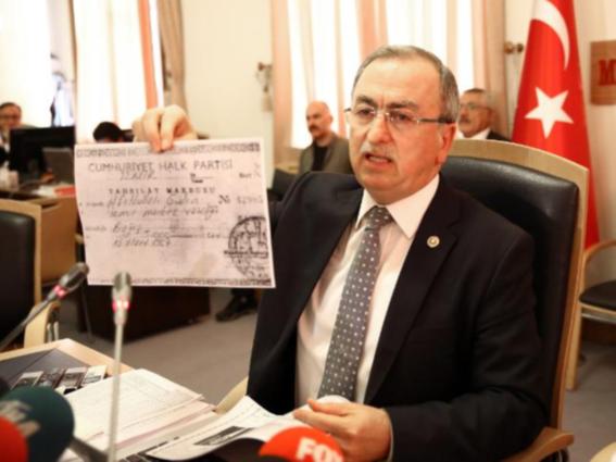 Darbe komisyonu başkanı Petek internette satılan sahte belge ile rapor hazırlamış