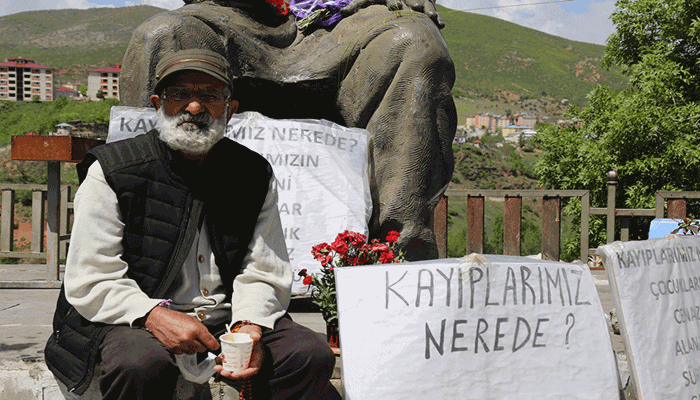 90 günlük açlık grevinden sonra oğlunun kemiklerini alıp cenazesini toprağa verebildi