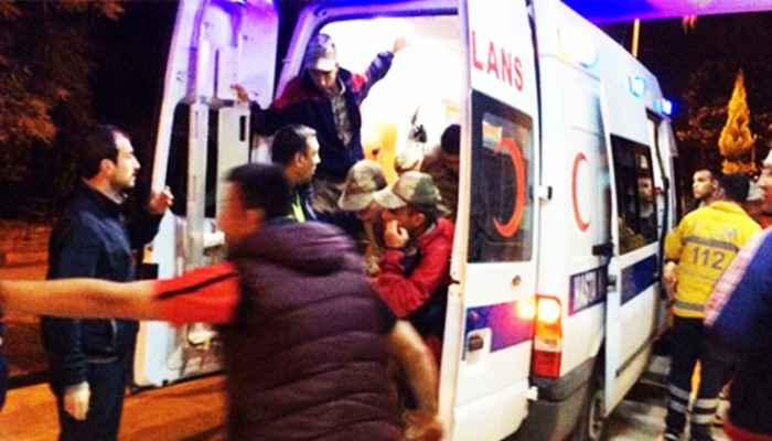 Bu sefer adres Bursa: 10 asker AKP yöneticisinin restaurantından alınan yemekten zehirlendi