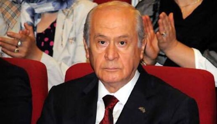 Bahçeli’den Erdoğan’a cadı avı desteği: OHAL devam etmeli