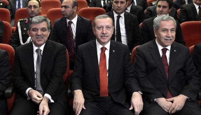 AKP kurucusu Yarbay: Tek adamlık uyarısı yaptım, Gül ve Arınç ‘şimdi zamanı değil’ diye dinlemedi