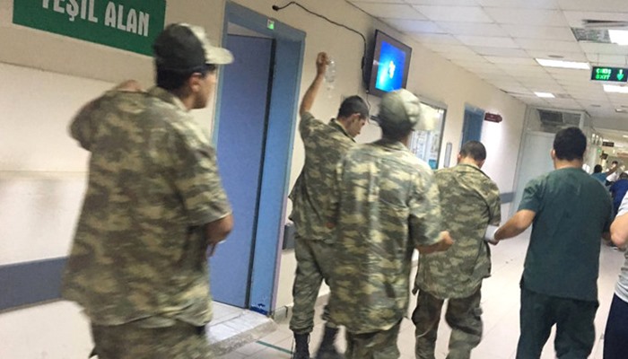 Manisa’da asker zehirlenmelerinde genel müdür dahil 6 tutuklama