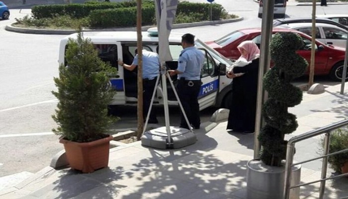 ‘İtirafçı ol’ baskısına direnen 6 günlük anne, bebeğinden ayrılıp tutuklandı!