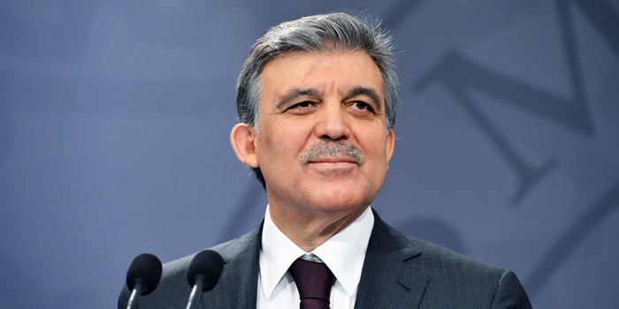 Ali Bayramoğlu: “Gül ilk kez bu kadar keskin işaret veriyor, siyasi bir hareketliliğe hazırlanıyor”