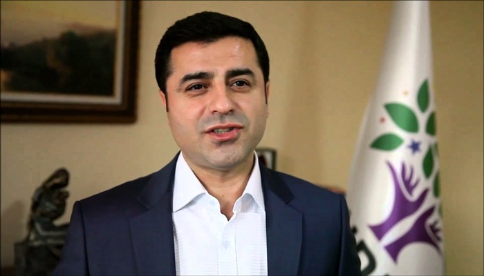 Demirtaş: Yargı kontrgerilla gibi kullanılıyor, içeride tutulmamızın nedeni erken seçim!