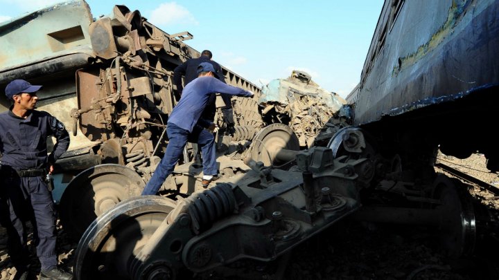 Mısır’da tren kazası; ölü sayısı 37’ye yükseldi, 123 kişi yaralandı