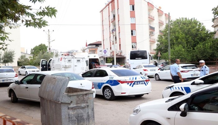 Mersin’de polis karakoluna saldırı hazırlığındaki IŞİD’li vuruldu