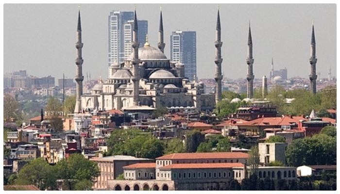 İstanbul’un silüetini bozan gökdelenlerin yıkılmamasınını sebebi de Cemaat’miş!