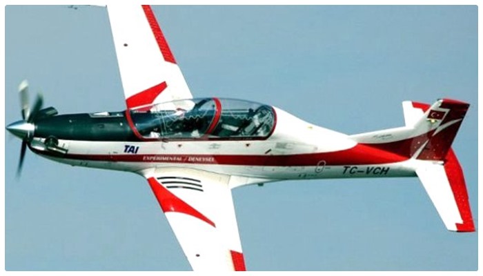 İzmir’de uçak düştü, 2 pilot şehit oldu