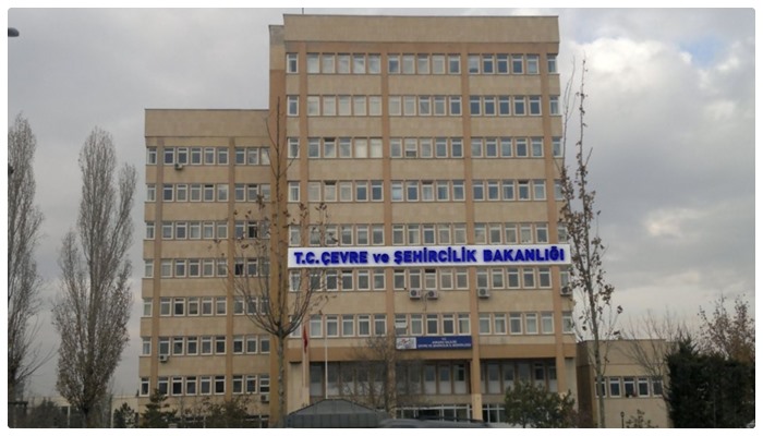 Eski Çevre ve Şehircilik Bakanlığı çalışanlarına operasyon