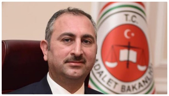 Uğur Poyraz: “Sayın Adalet Bakanı, neden Anayasa Mahkemesi kararı herkesi bağlamıyor?