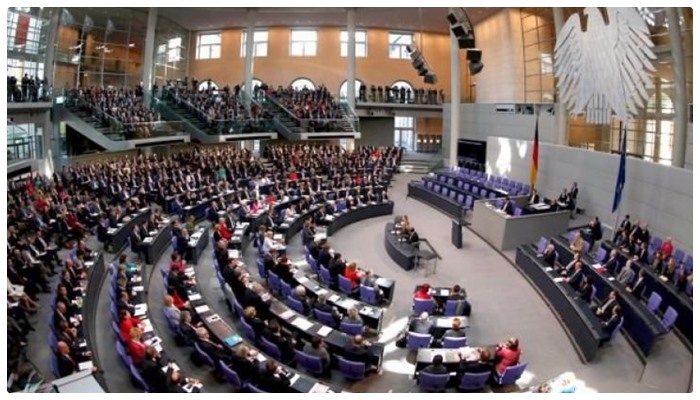 Almanya, Kosova’da kaçırılan eğitimcileri Meclis gündemine taşıyor