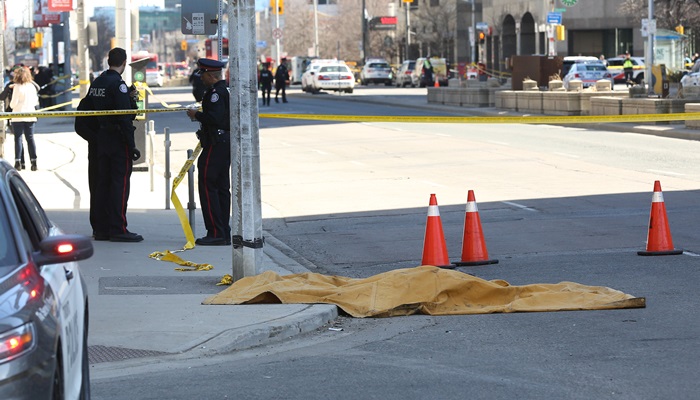 Toronto’da minibüs yayaların arasına daldı: 9 ölü, 16 yaralı