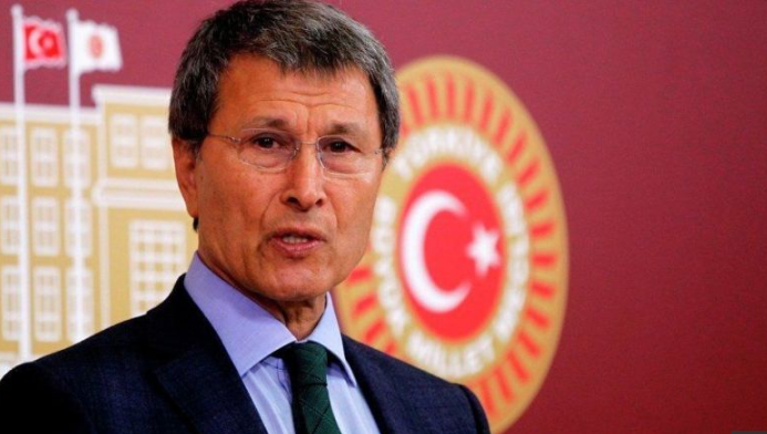 Halaçoğlu’ndan ‘Erdoğan 8-10 milletvekili transfer edecek’ iddiası