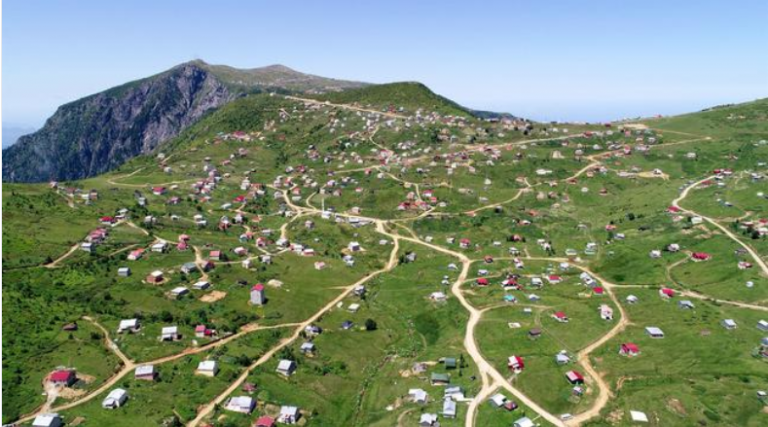 Karadeniz yaylaları elden gidiyor: Kaçak yapılar İmar Barışı ile ruhsat peşinde