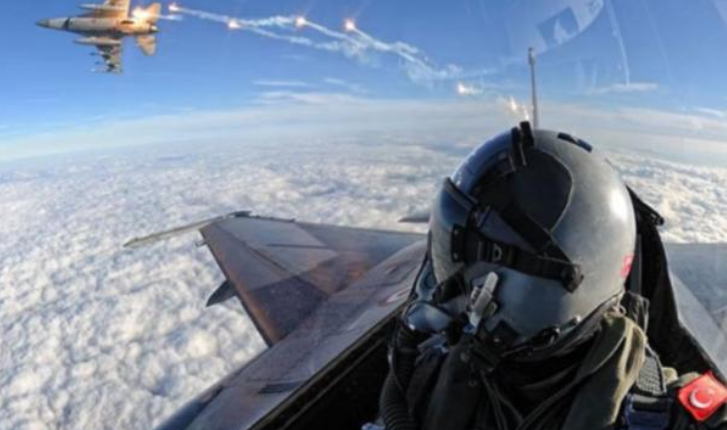 15 Temmuz’u bitiren pilotları da terör suçlamasıyla açığa aldılar