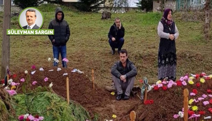 Hemen her gün bir garib düşüyor toprağa