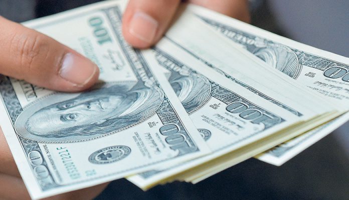 Döviz’den TL’ye dönüşün kuru 3.77 lira