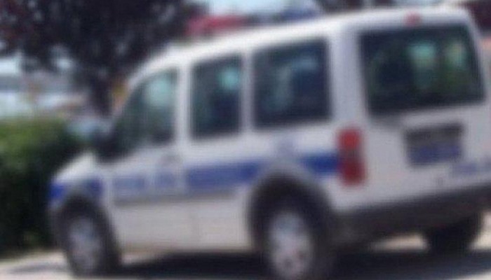 Ekip otosunun yakıtını satarken yakalanan polis tutuklandı