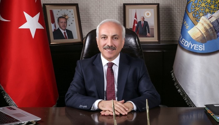AKP’li Başkanı kendi ‘anketi’ için 475 bin liralık kahve aldı; önce cevaplattı, sonra dağıttı