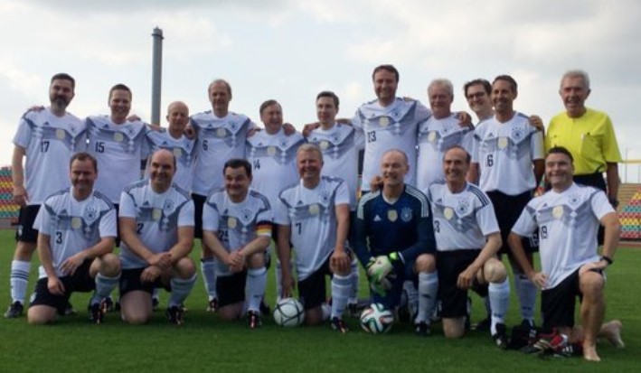 alman meclisi futbol takimi