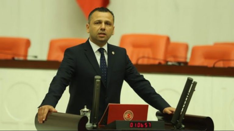 ‘Kapatılan vakıfların 10 milyar liralık malları yandaşlara peşkeş çekildi’