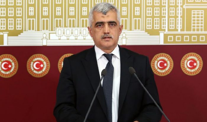 ‘Kürt, Alevi veya muhalif’ diye fişlenenler KPSS mülakatında eleniyor
