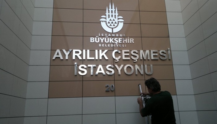 ayrılık çeşmesi istasyon