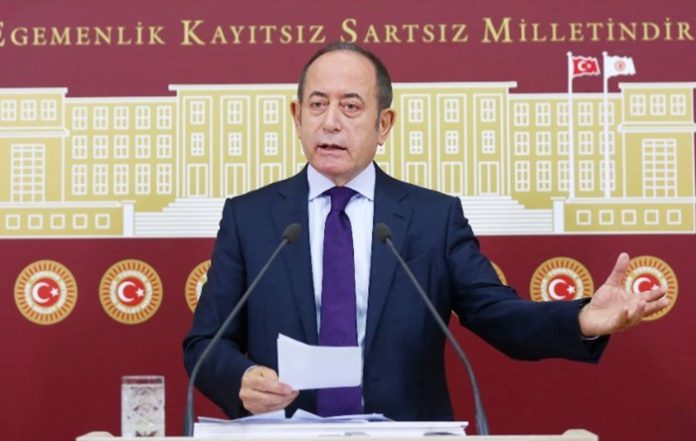 Akif Hamzaçebi