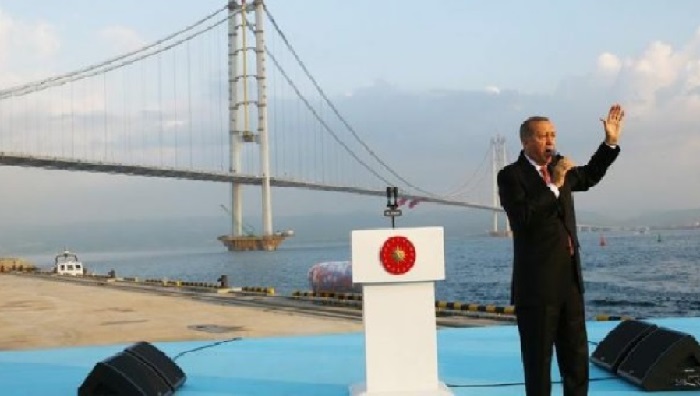 Yandaşa rant mekanizması iflas etti: Dev projeler dev borç yükü getirdi