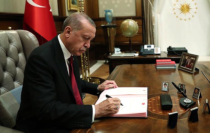 Erdoğan’dan yeni hamle: Kaybettiği belediyelerde ihalelere el atacak!