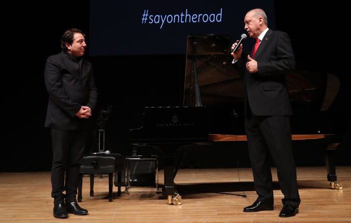Fazıl Say’dan İmamoğlu’na: Bravo kardeşim, umarım haksızlık yaşamazsın