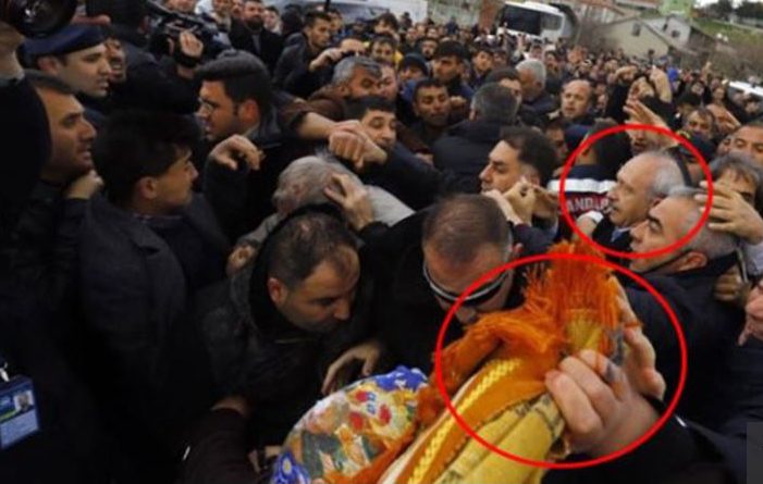 Saldırıdaki o detay tartışılıyor… “Yakın bu evi” diyen, seccadeyle vuran, taş atan kadınlar kim?