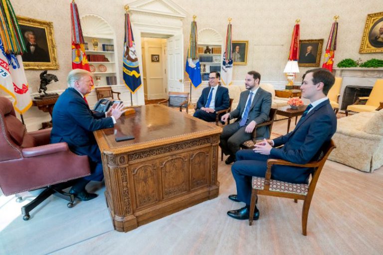 Trump’la görüşen Albayrak: S-400 konusuna gayet makul baktı