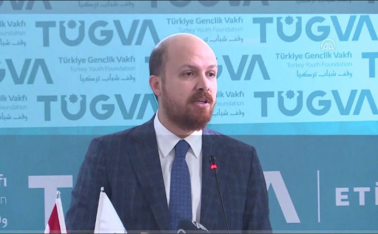 “İBB’den çıkan parayı TÜGVA almadıysa kimin cebine gitti?”