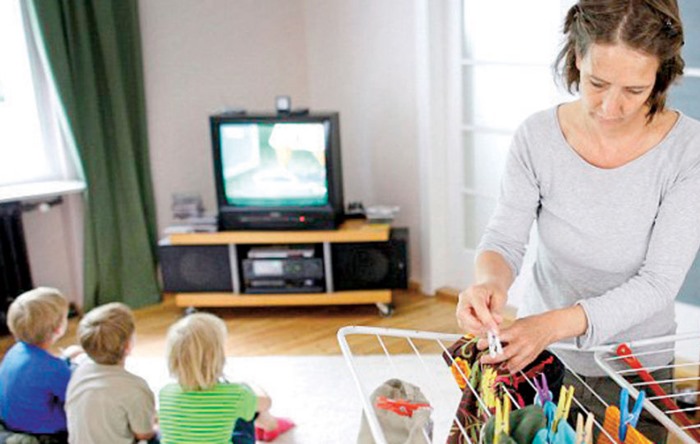 DSÖ: Çocuklar hareketsiz kalmamalı; ekran başındaki süreyi 1 saatle sınırlandırın