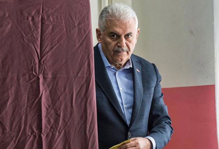 Binali Yıldırım’ın ‘yolsuzluk ve yalanlarla dolu’ 20 yılı