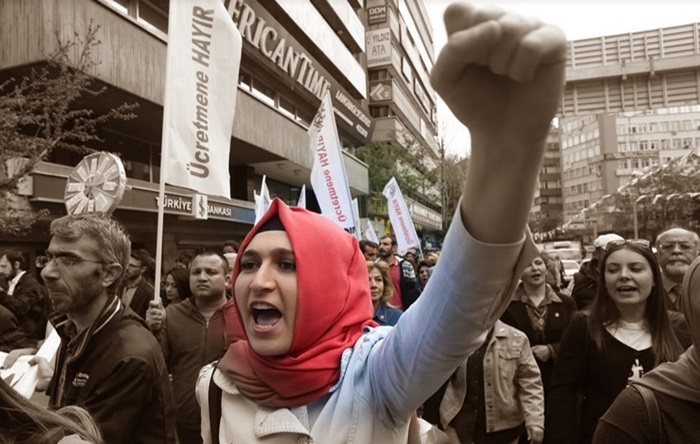 Çöküş durmuyor!