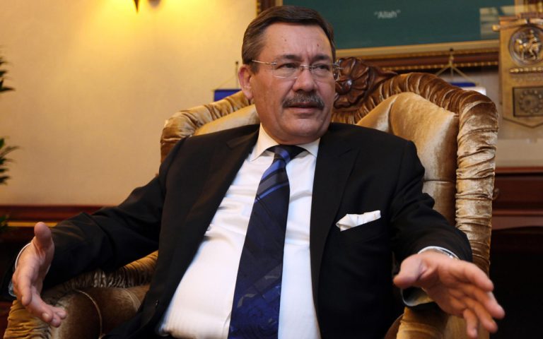 Gökçek hakkında ihaleye fesat karıştırmaktan suç duyurusu