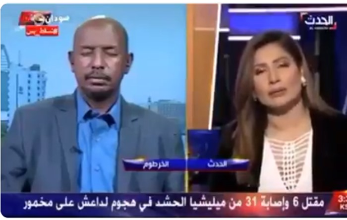 Canlı yayında horlayarak uyuyan yorumcu tıklanma rekoru kırdı