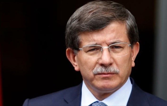 Kendi döneminde medyaya kayyım atanan Davutoğlu, basın özgürlüğünü savundu:  Susmayacağız!