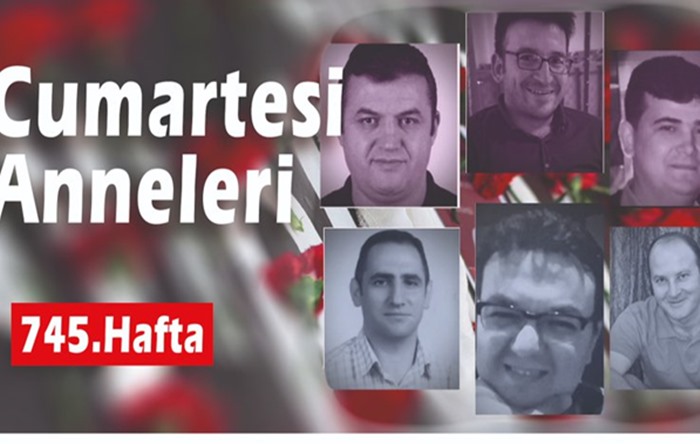 Cumartesi Anneleri bu sefer ‘siyah transporter’ mağdurları için Galatasaray Meydanı’nda